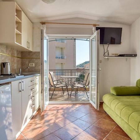 Apartmani Olga Petrovac Екстер'єр фото