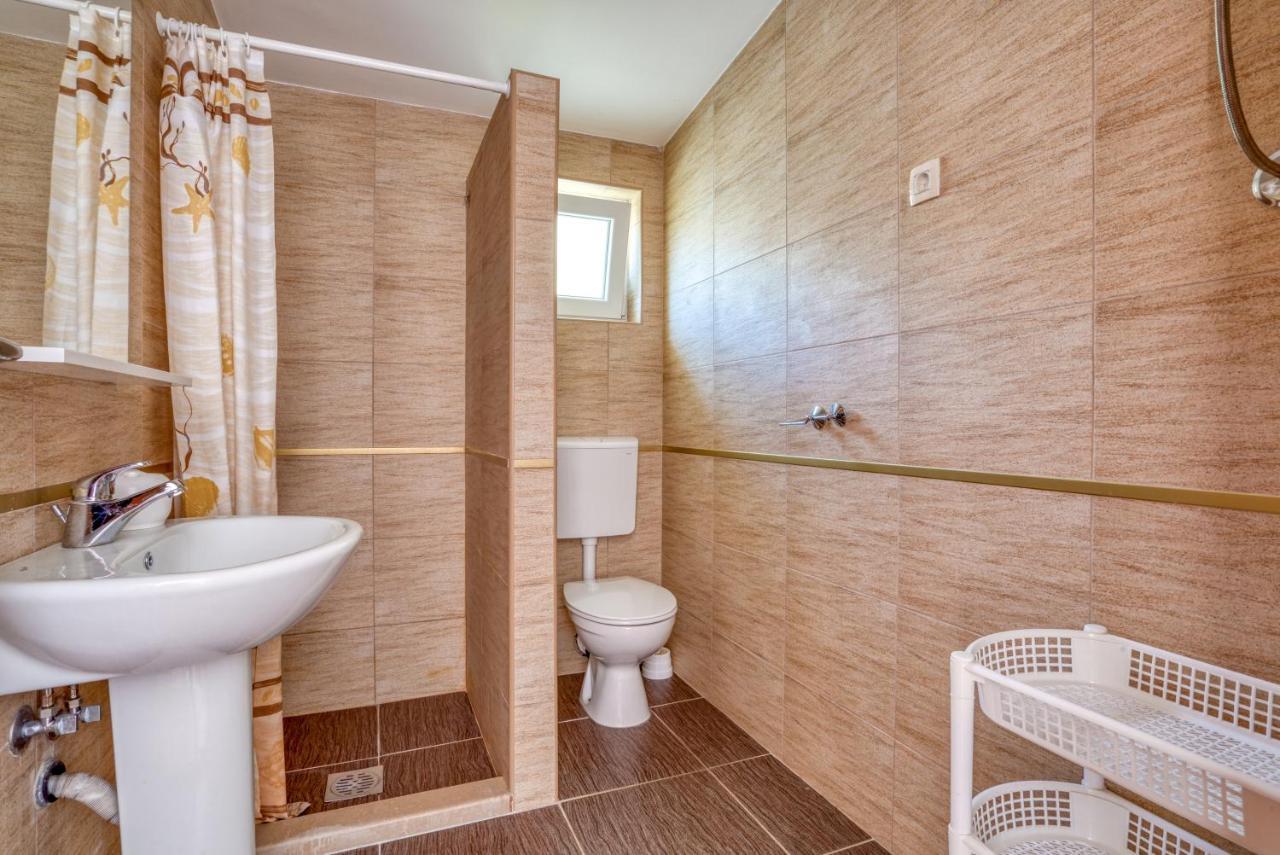 Apartmani Olga Petrovac Екстер'єр фото