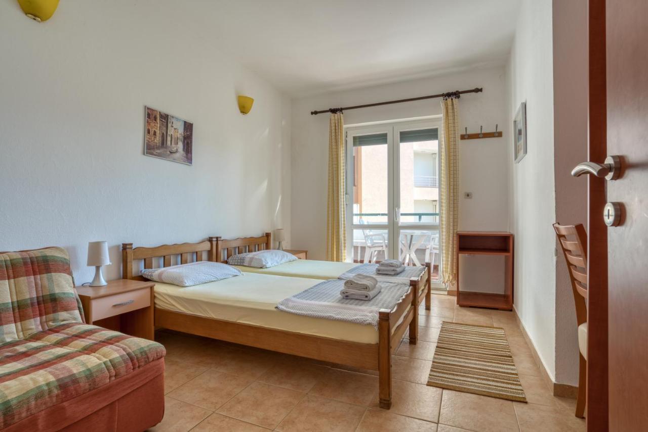 Apartmani Olga Petrovac Екстер'єр фото