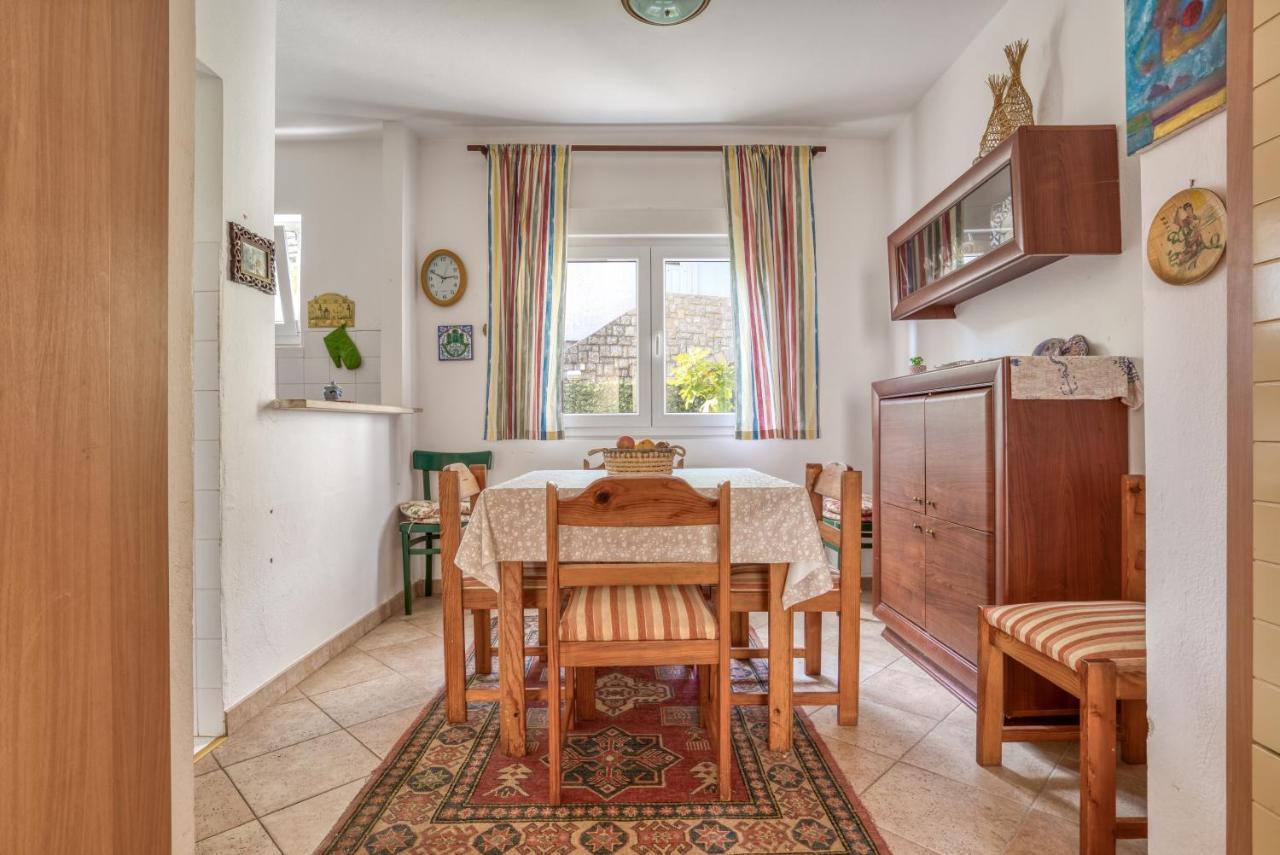 Apartmani Olga Petrovac Екстер'єр фото