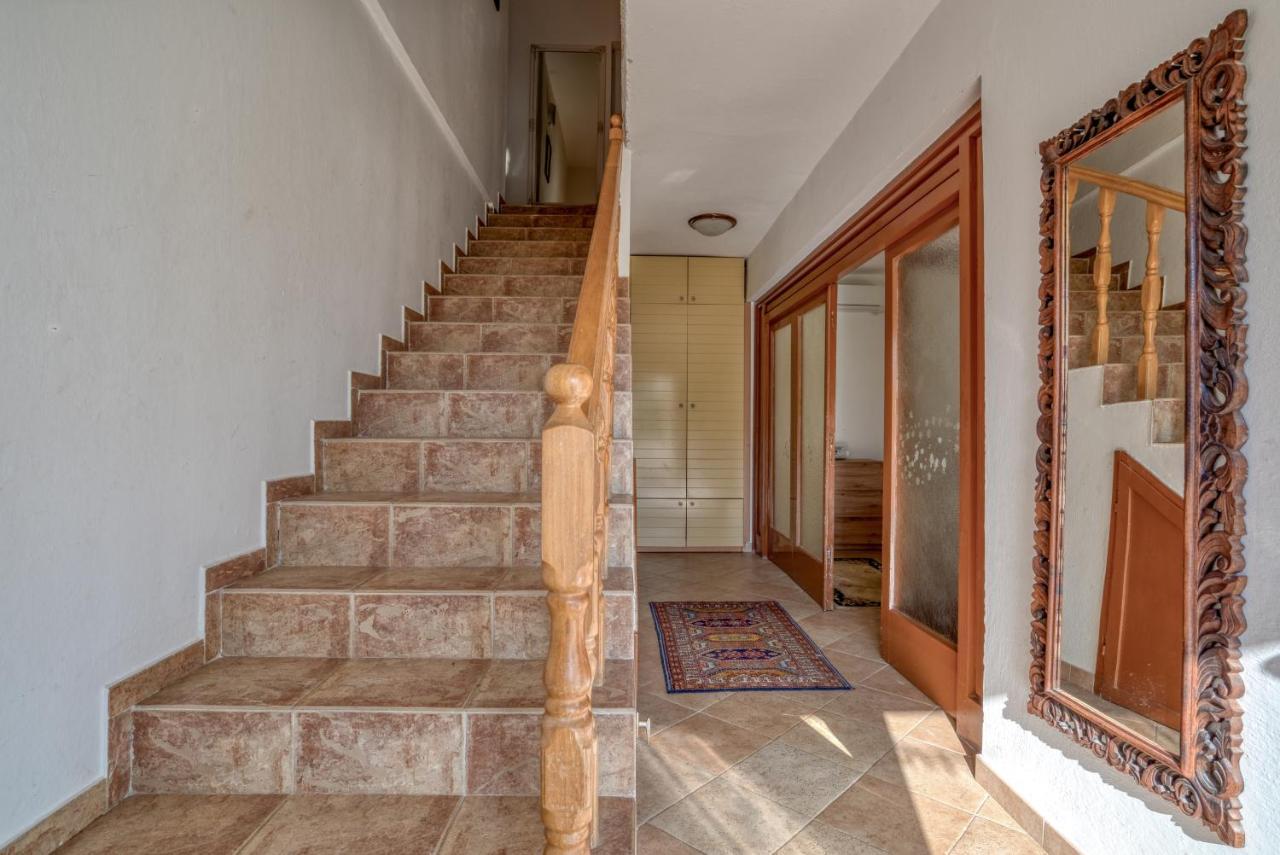 Apartmani Olga Petrovac Екстер'єр фото