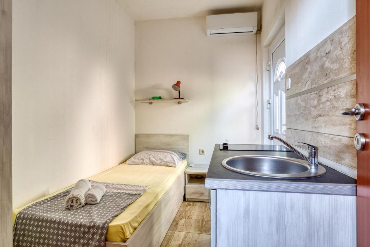 Apartmani Olga Petrovac Екстер'єр фото