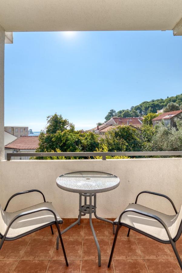 Apartmani Olga Petrovac Екстер'єр фото